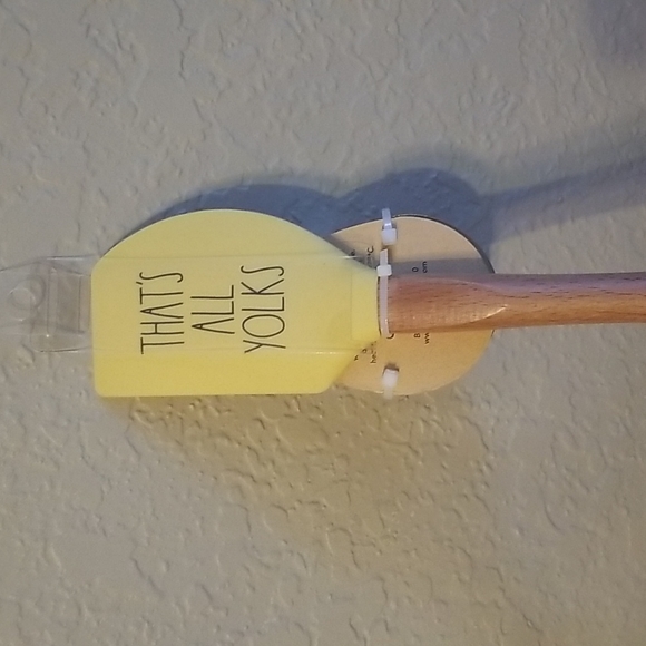 Rae Dunn Easter Spatula set - Picture 2 of 5